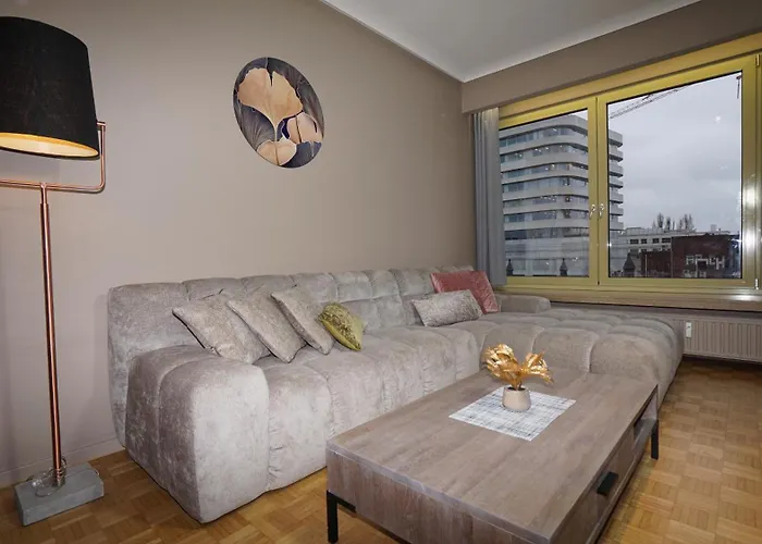 Simon Apartment